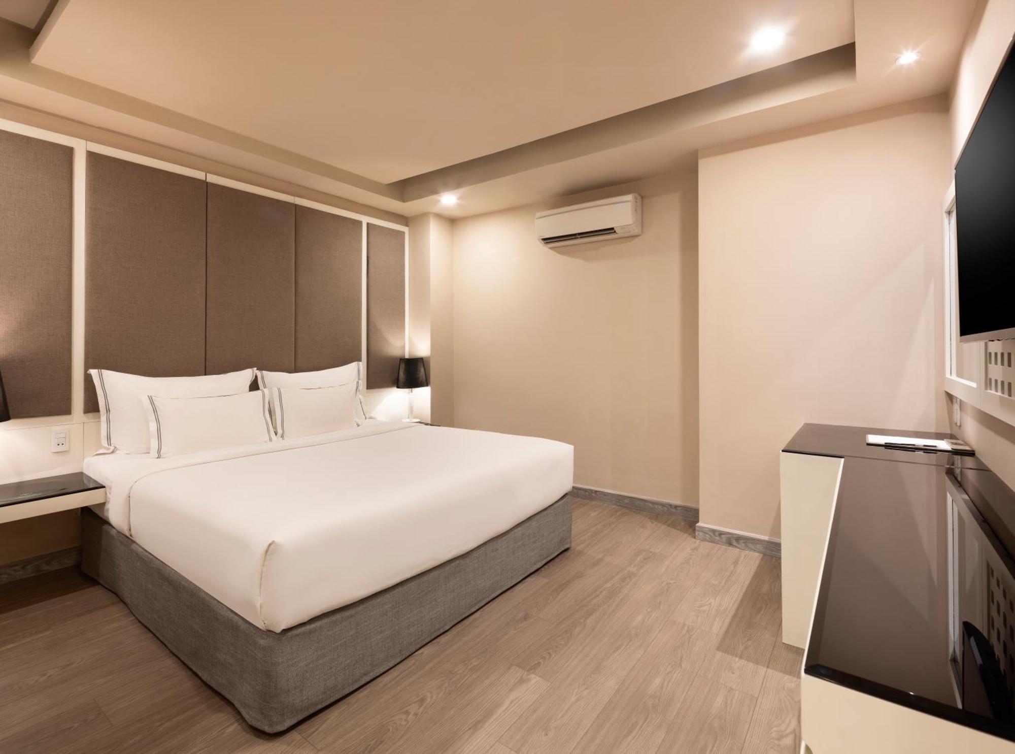 Paragon Saigon Hotel Хошимін Екстер'єр фото
