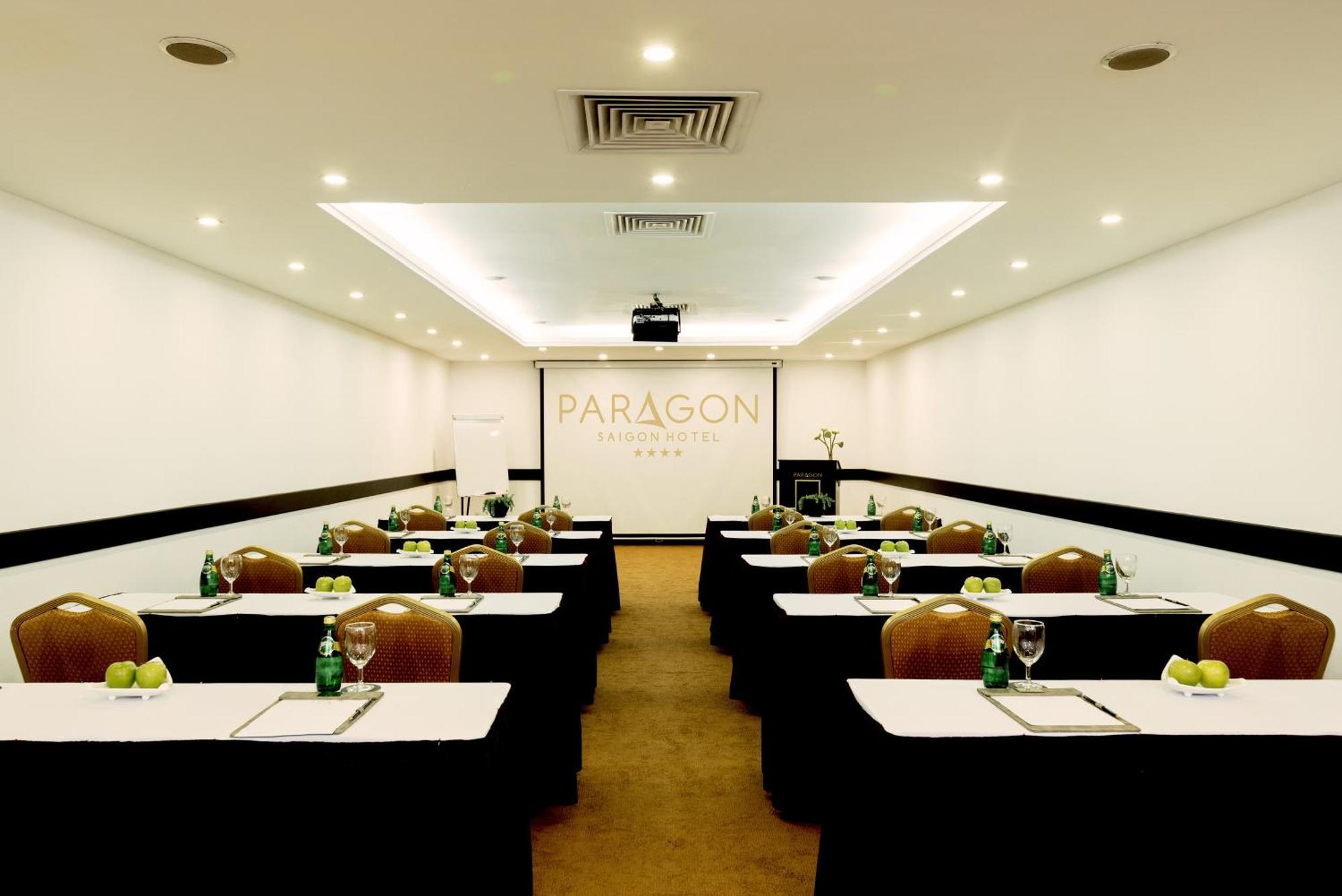 Paragon Saigon Hotel Хошимін Екстер'єр фото